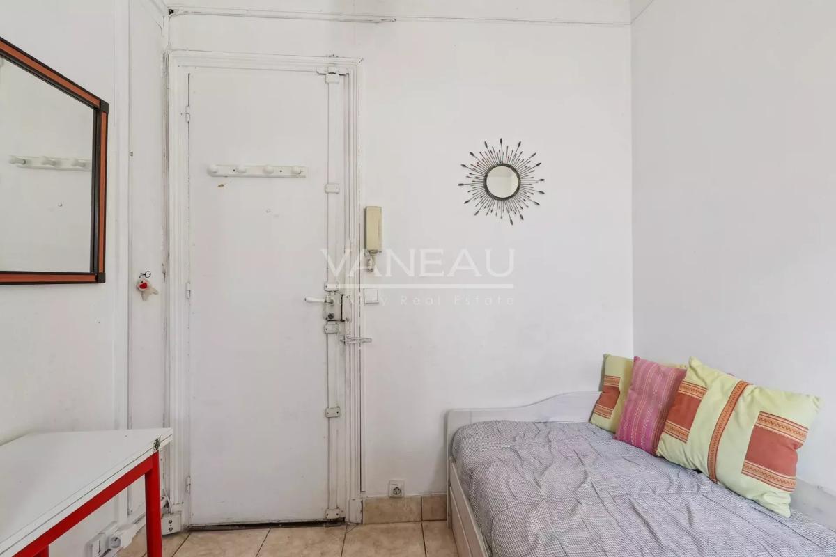 Paris XVe - Sèvres Lecourbe : Chambre de service