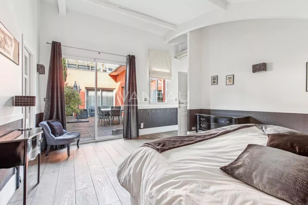 Pont de Neuilly - Comme une maison