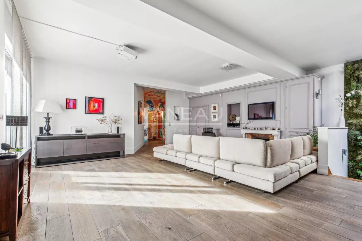 Pont de Neuilly - Comme une maison