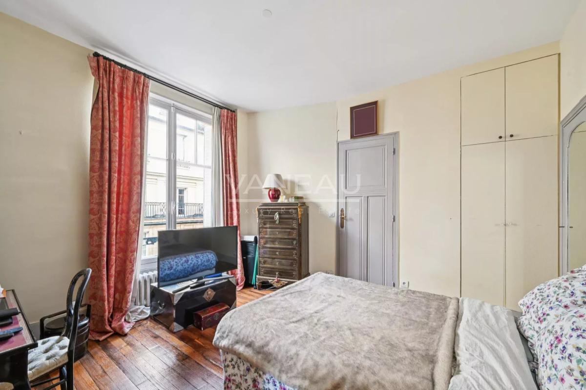 Paris XVIe - Place de Mexico - Appartement en étage élevé