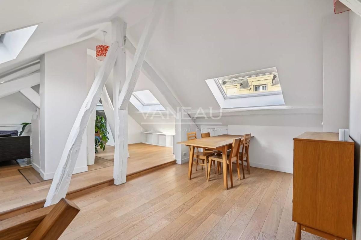 PARIS XII - Appartement meublé et familial en duplex - rue de Bo