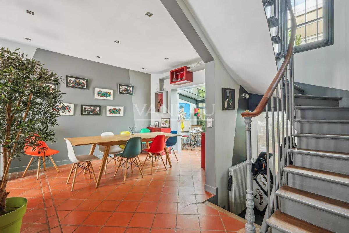 Villa privée, maison familiale avec extérieur