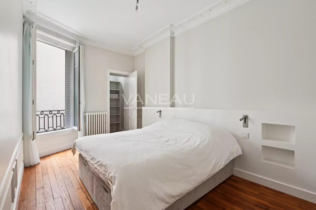 PARIS XV - LIMITE PARIS VII - INVALIDES - BRETEUIL - SAXE