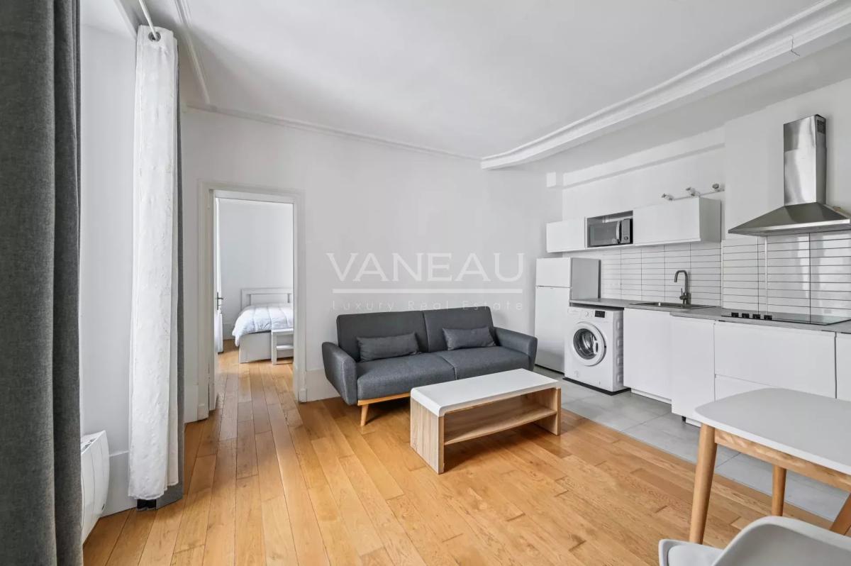 Paris VIIe - Invalides Ecole Militaire