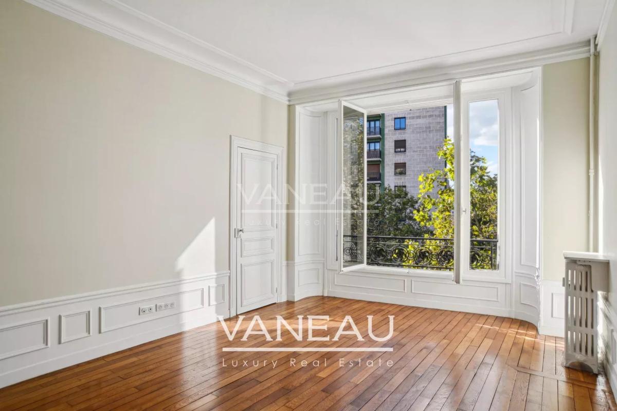 Paris 14ème - Appartement de réception 4/5 chambres