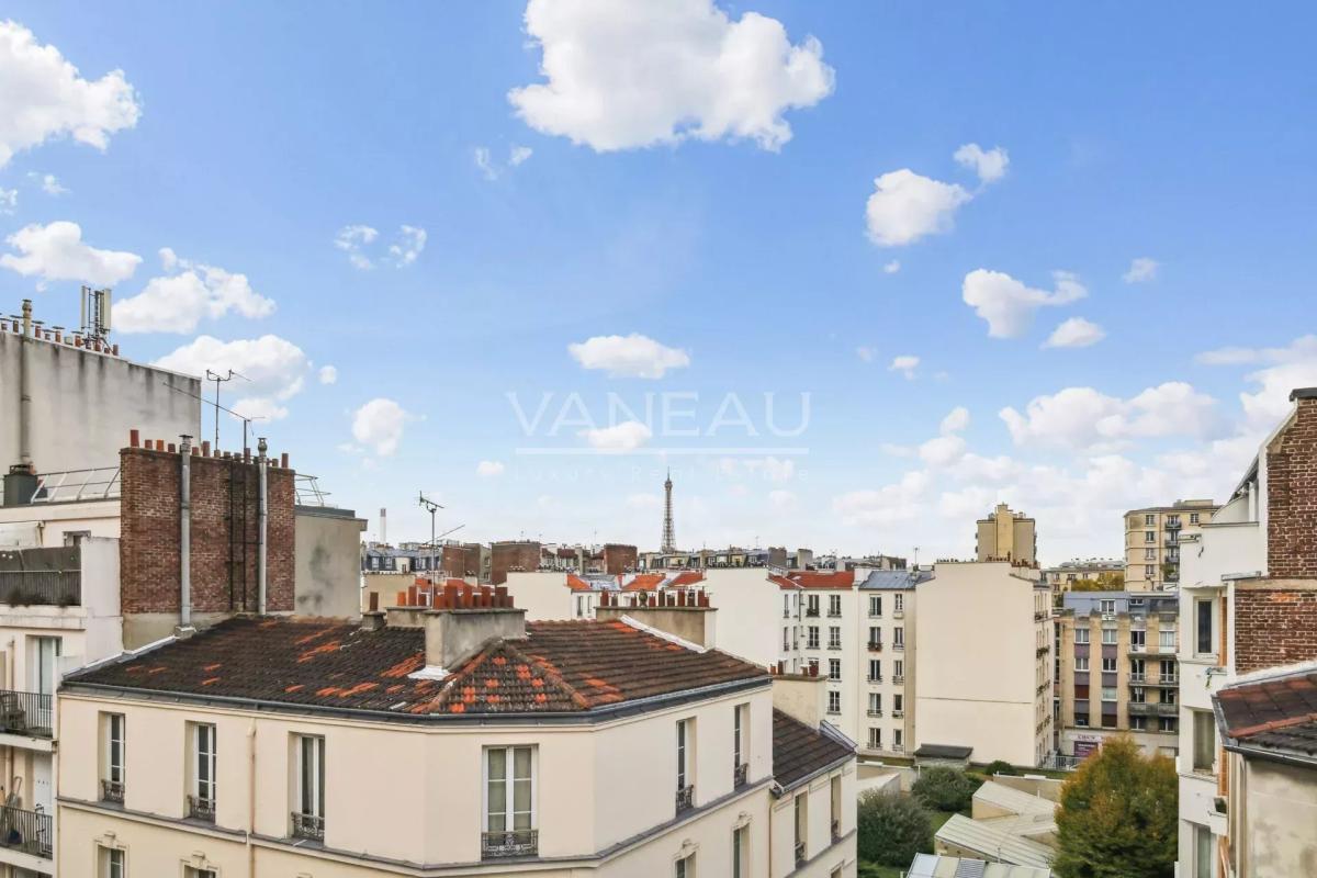 Paris 15ème Boucicaut - 3 pièces avec balcon et vue  dégagée sur