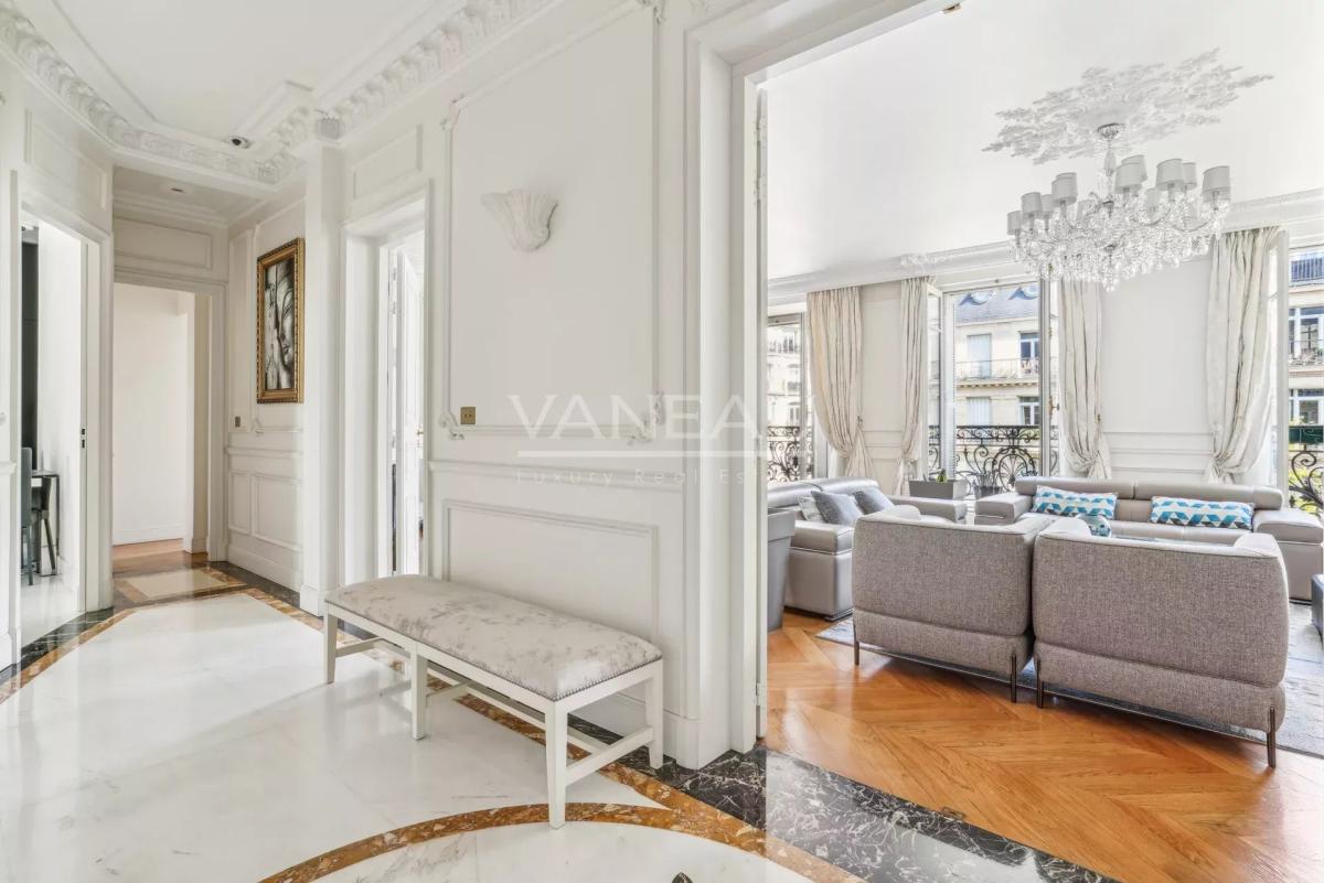 Paris XVIIe - Courcelles / Ternes - Appartement familial de 150m