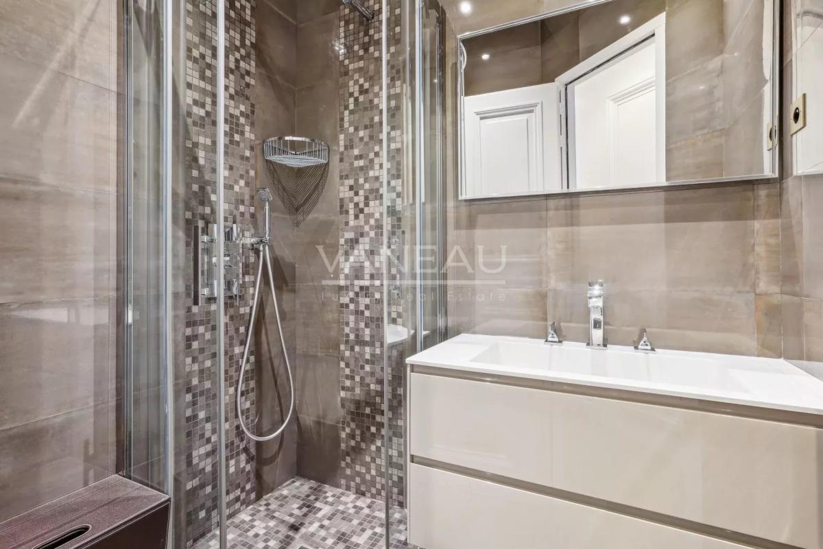 Paris XVIIe - Courcelles / Ternes - Appartement familial de 150m