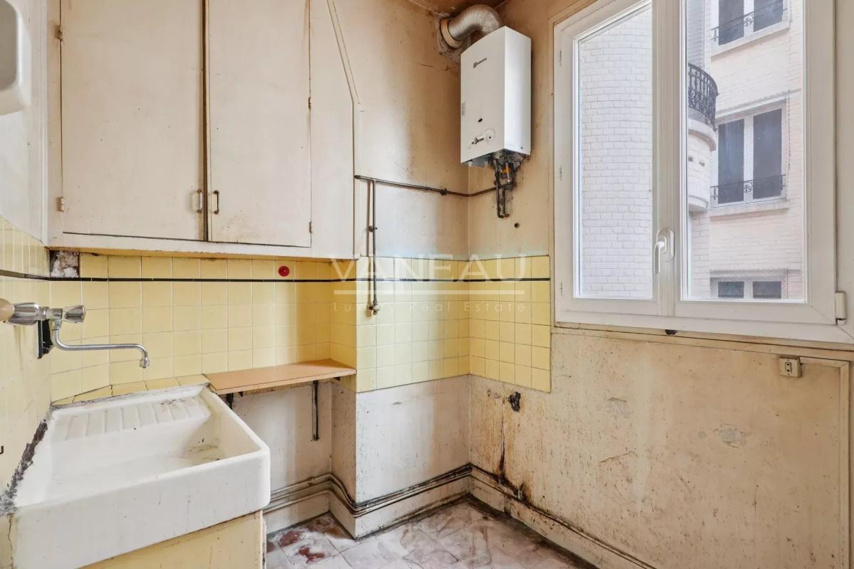 Paris 15ème - Convention-Brancion - 2 pièces à rénover