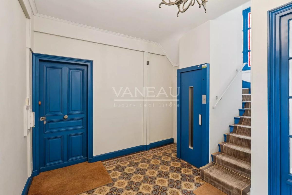 Paris XVe - Sèvres Lecourbe : Chambre de service