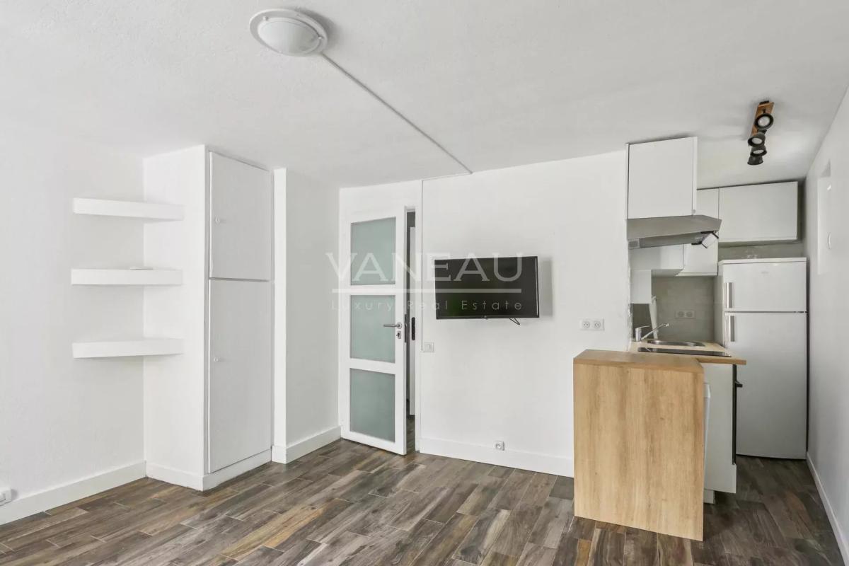 Exclusivité Paris XIIIe Maison Blanche Charmant Deux pièces