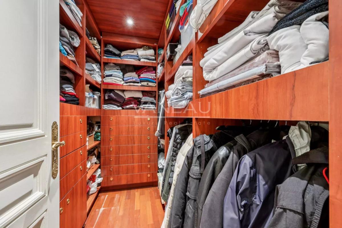 Paris XVIe Trocadéro Appartement Familial et de Réception 184 m2