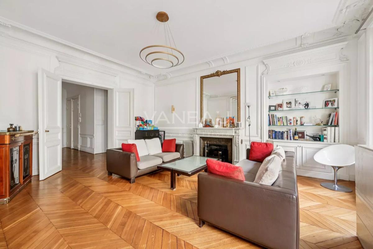 Paris XVIe Trocadéro Appartement Familial et de Réception 184 m2