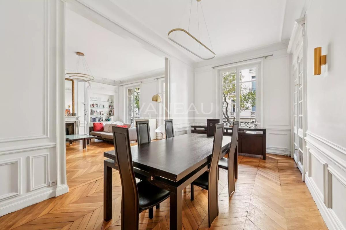 Paris XVIe Trocadéro Appartement Familial et de Réception 184 m2