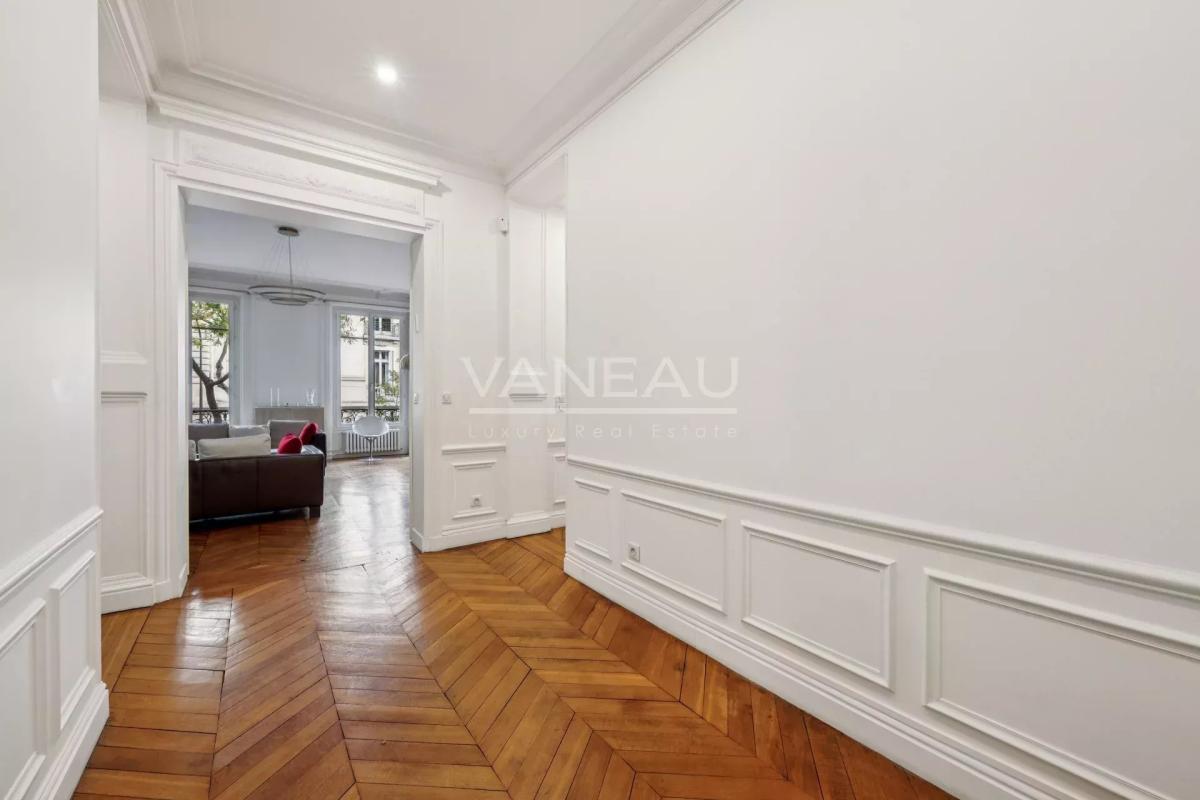 Paris XVIe Trocadéro Appartement Familial et de Réception 184 m2