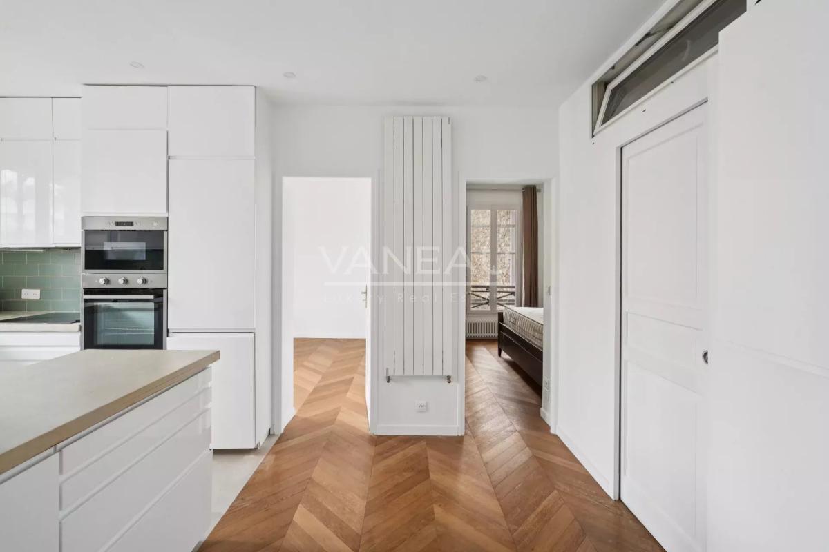 Paris XVIe - Passy -  3 pièces en parfait état