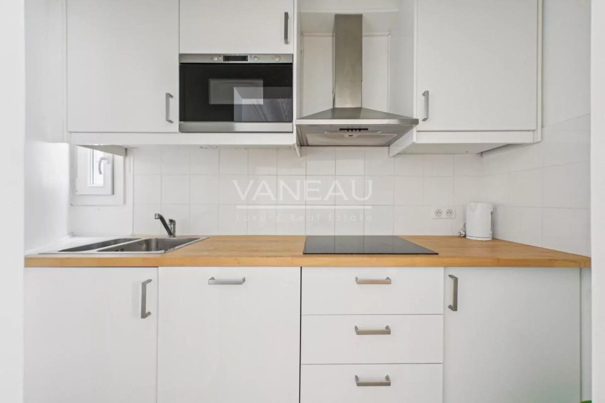 DEUX PIÈCES - TRIANGLE D'OR