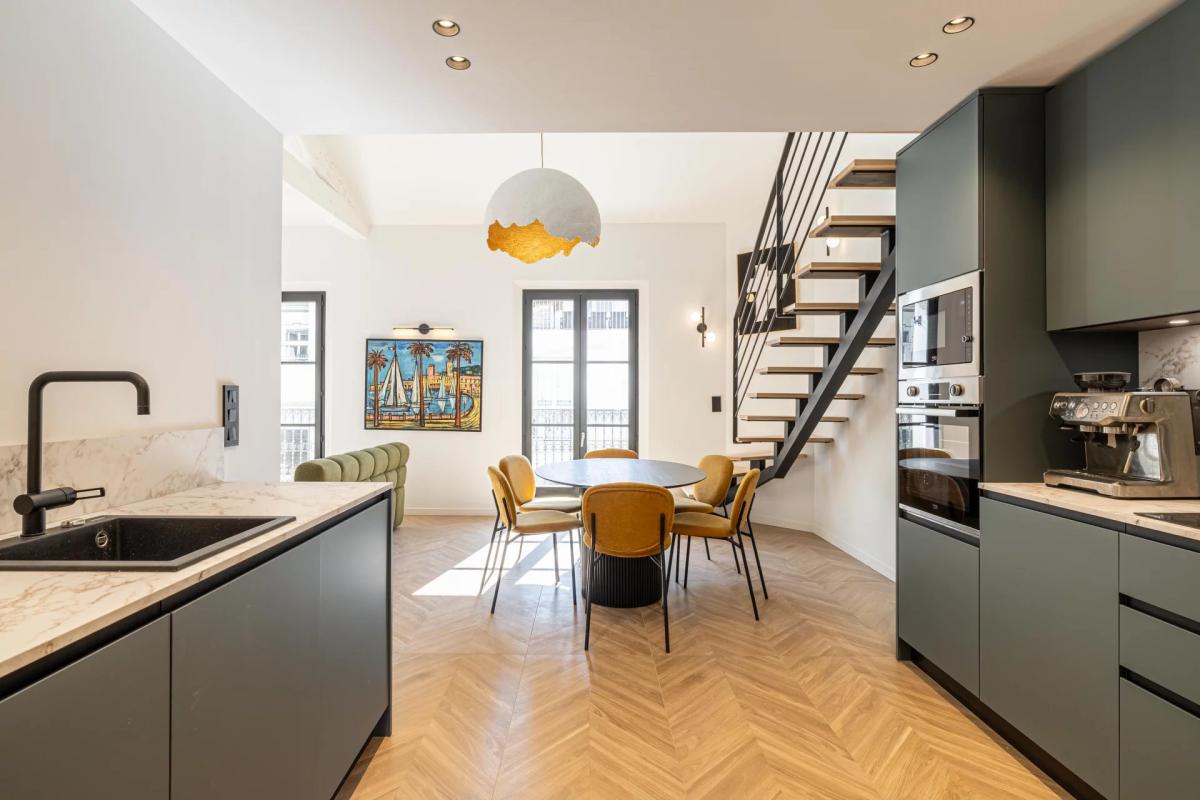 Cannes Banane-Superbe 4 Pen dernier étage