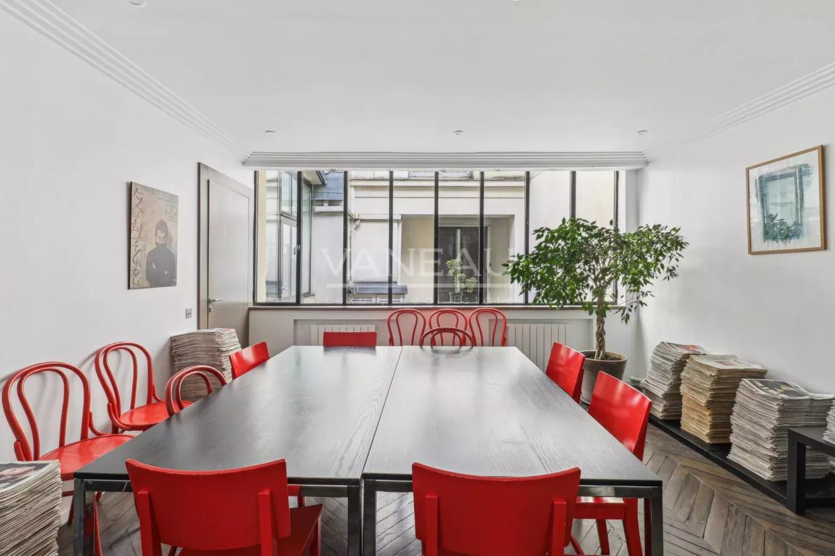 PARIS XVI - Ranelagh La Muette - Maison Loft de 5 pièces avec te