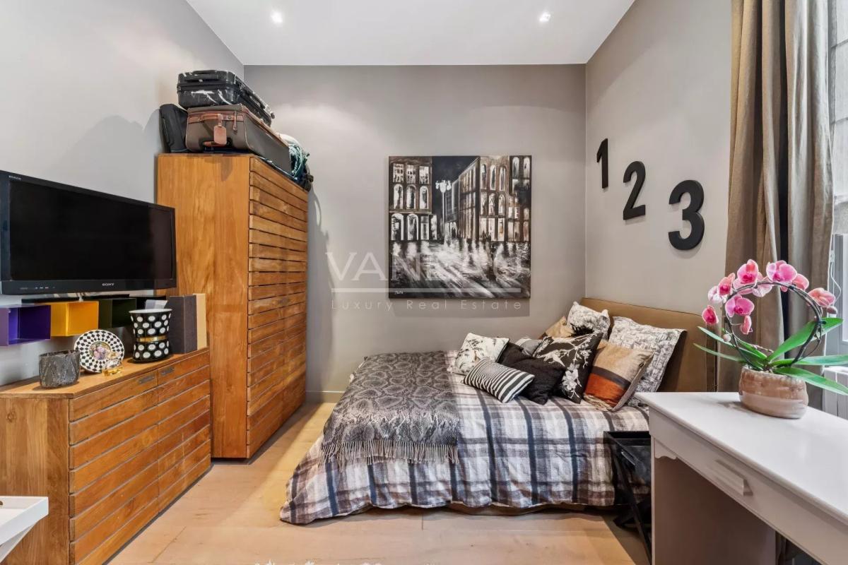 PARIS XVI-FOCH-appartement rénové sur patio