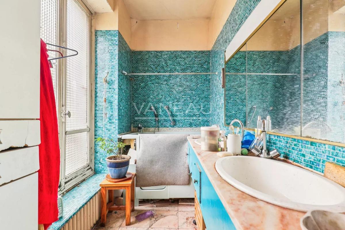 Paris XIIe - Bel-Air - Hôtel particulier avec jardin de 280 m2