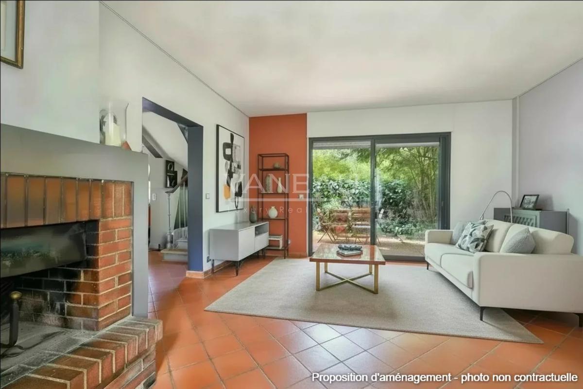 Villa privée, maison familiale avec extérieur