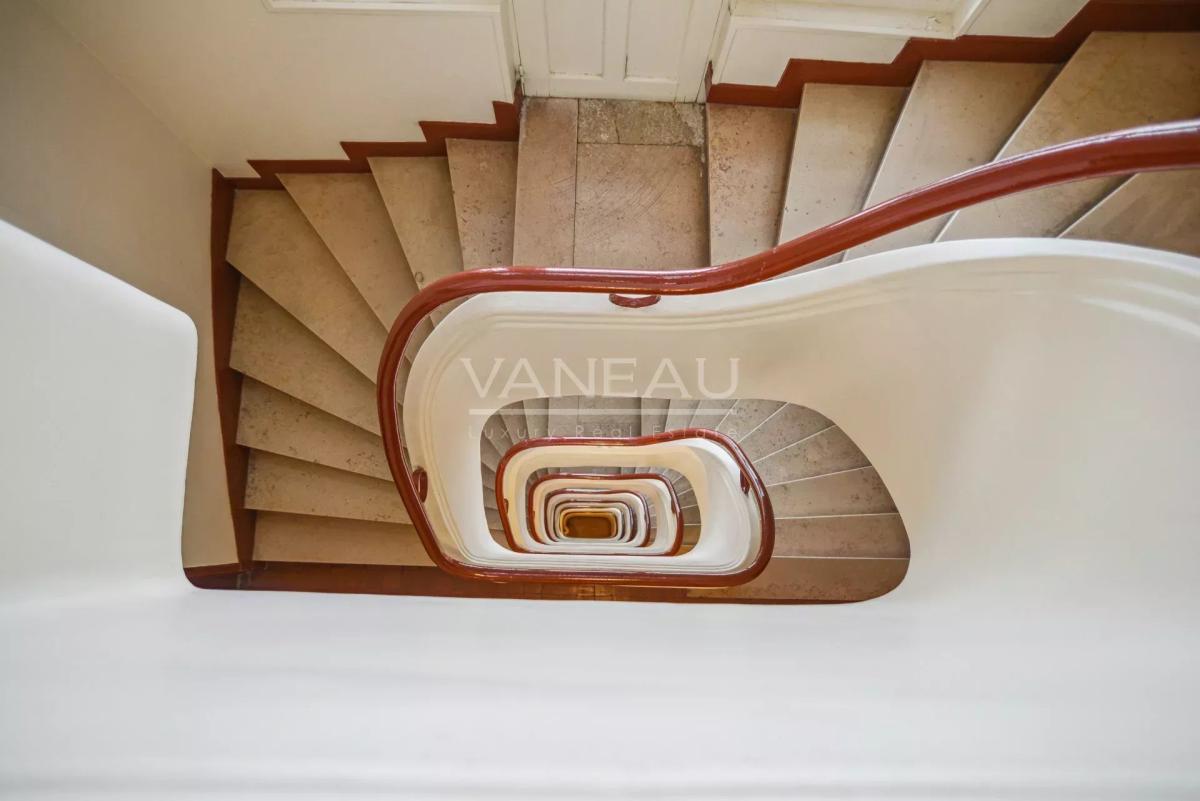 Boulogne - Dernier étage avec terrasse