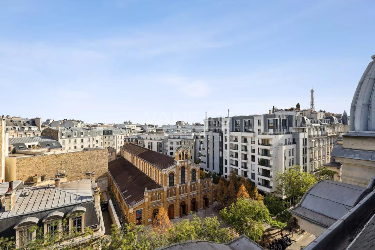 PARIS XVIe - Victor Hugo - Bel appartement dernier étage, vue To