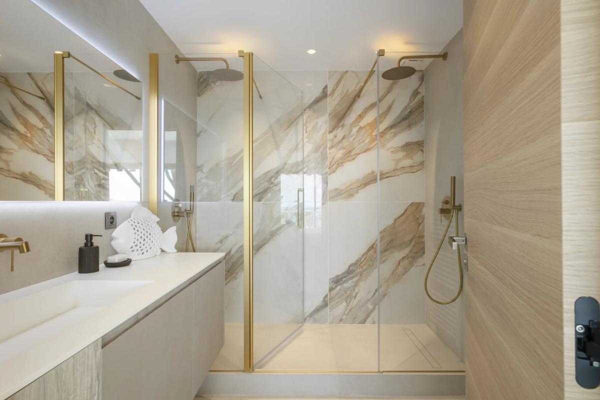 Cannes Californie-Appartement 5 pièces vue Mer