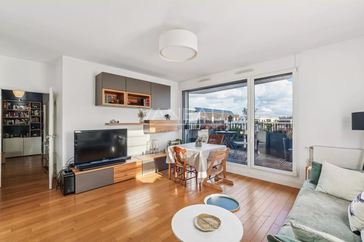 BOULOGNE - ETAGE ELEVE - BALCON TERRASSE