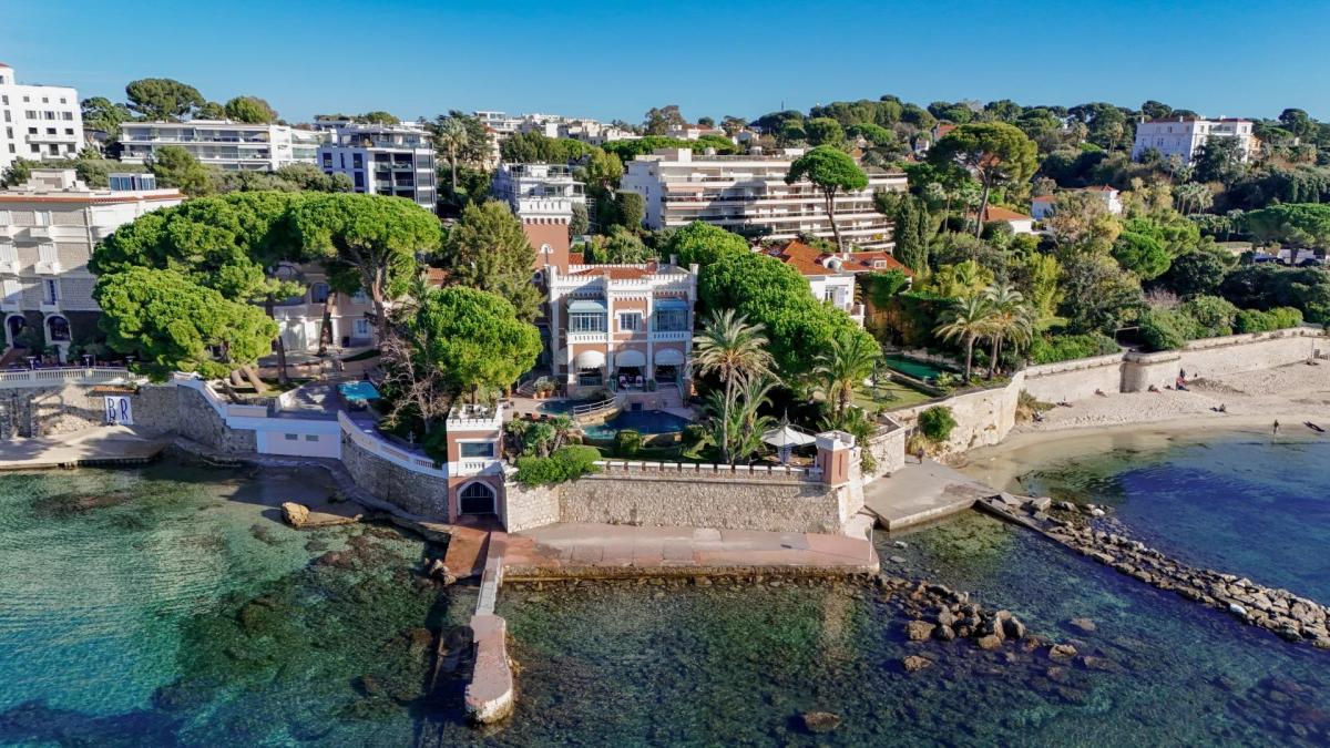 Cap D'Antibes, Chateau de la Vigie à Vendre