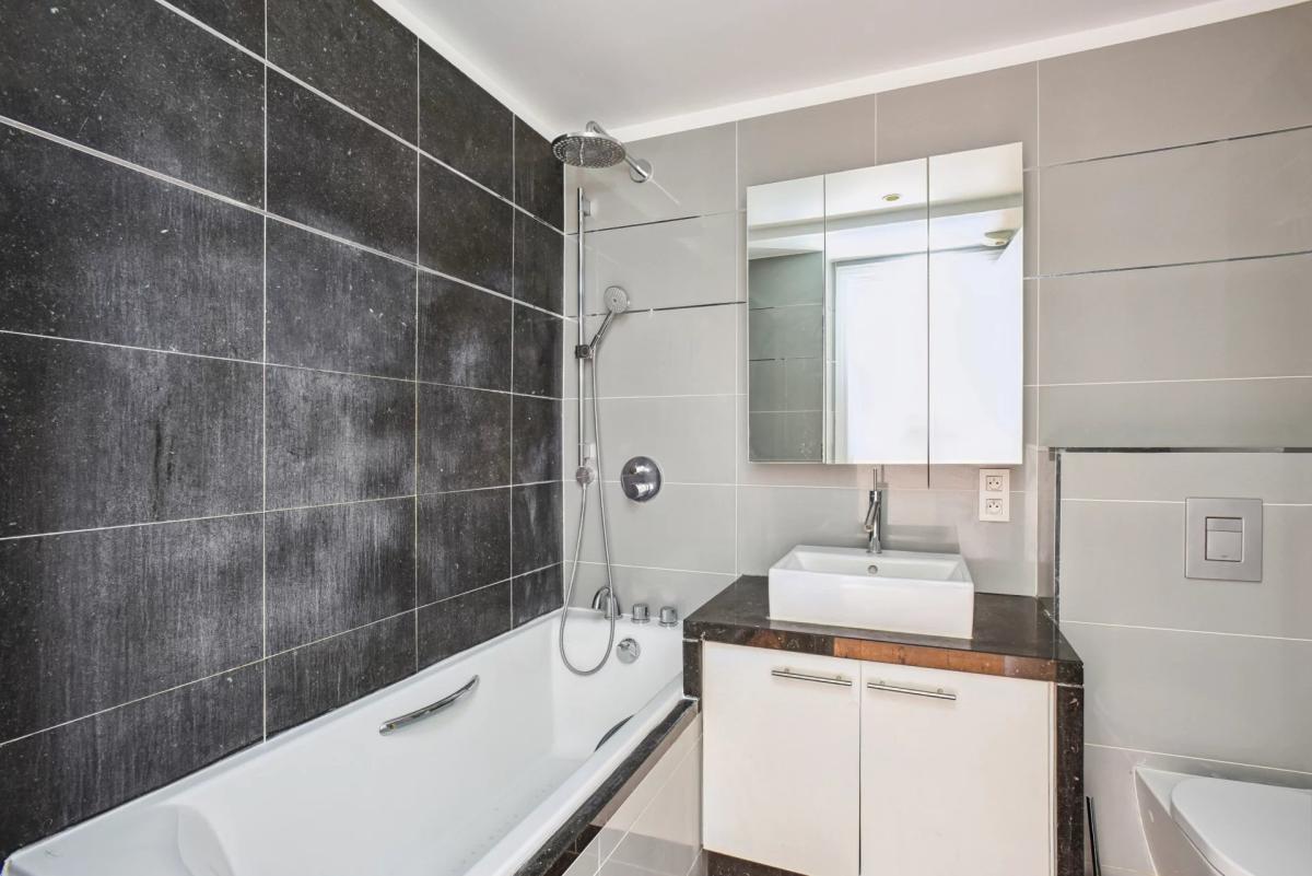 Paris VII eme - Studio proche Bon Marché