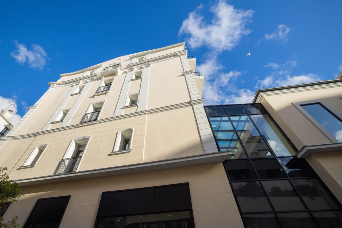 Cannes Proche Croisette  - Appartement 3 pièces  dans un immeubl