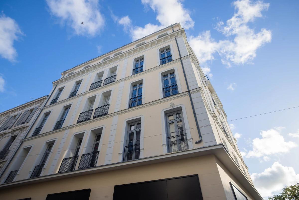 Cannes Proche Croisette  - Appartement 3 pièces  dans un immeubl