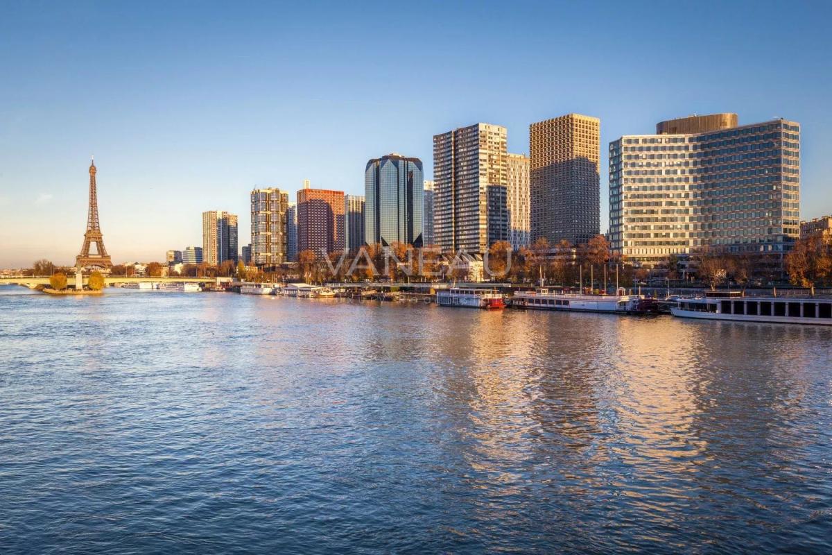 Paris XVe 4 pièces vue Seine - Mirabeau /Javel.