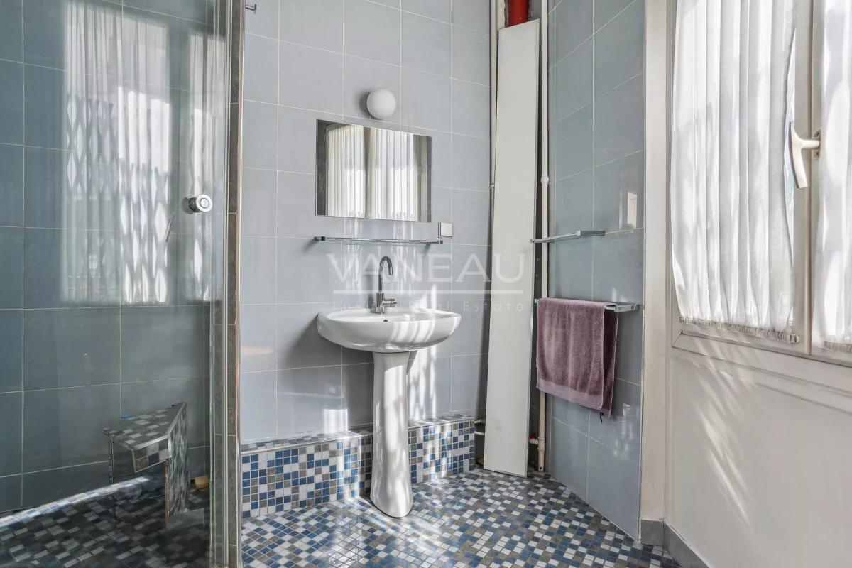 Boulogne - Charme de l'ancien - Profession libérale possible