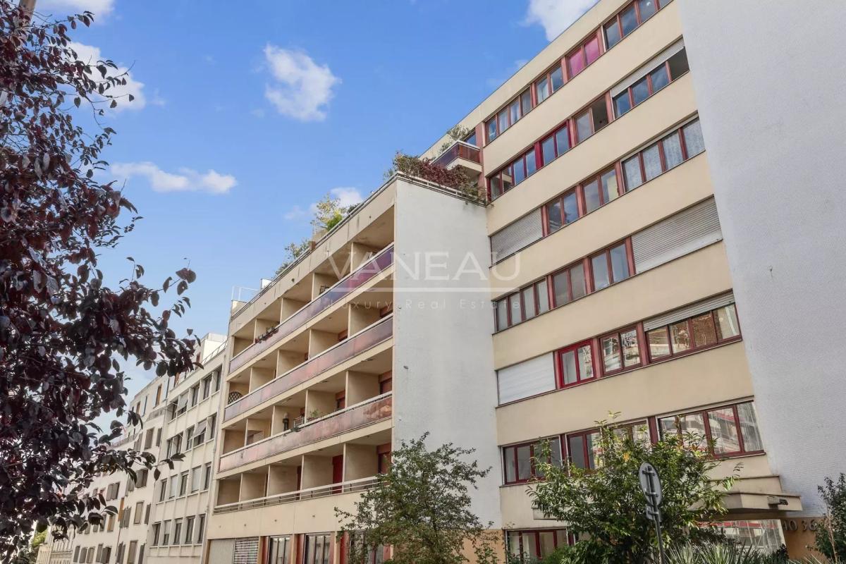 Paris XIXe - Rue de Romainville - Studio vendu loué -