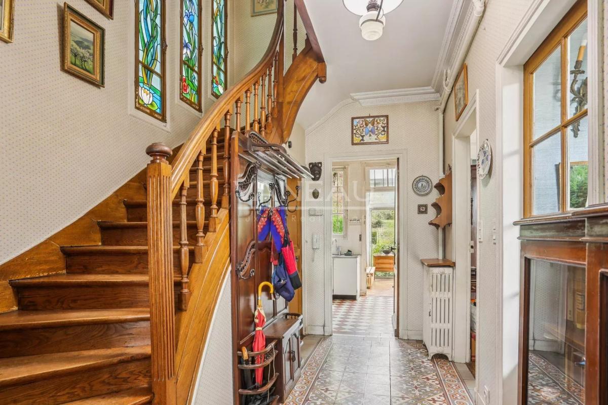 Sèvres - Quartier Brancas, rive droite - Maison meulière classée