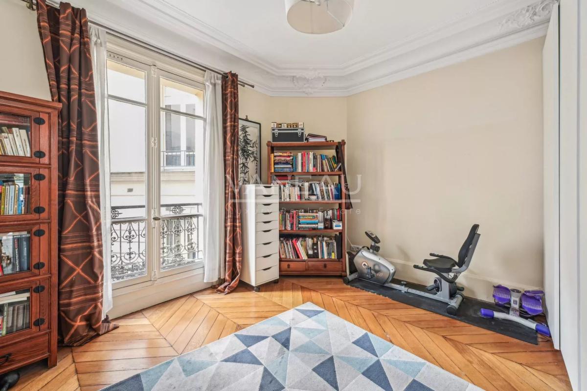 Paris XVIe - Trocadéro - Appartement familial 5 pièces 146 m2