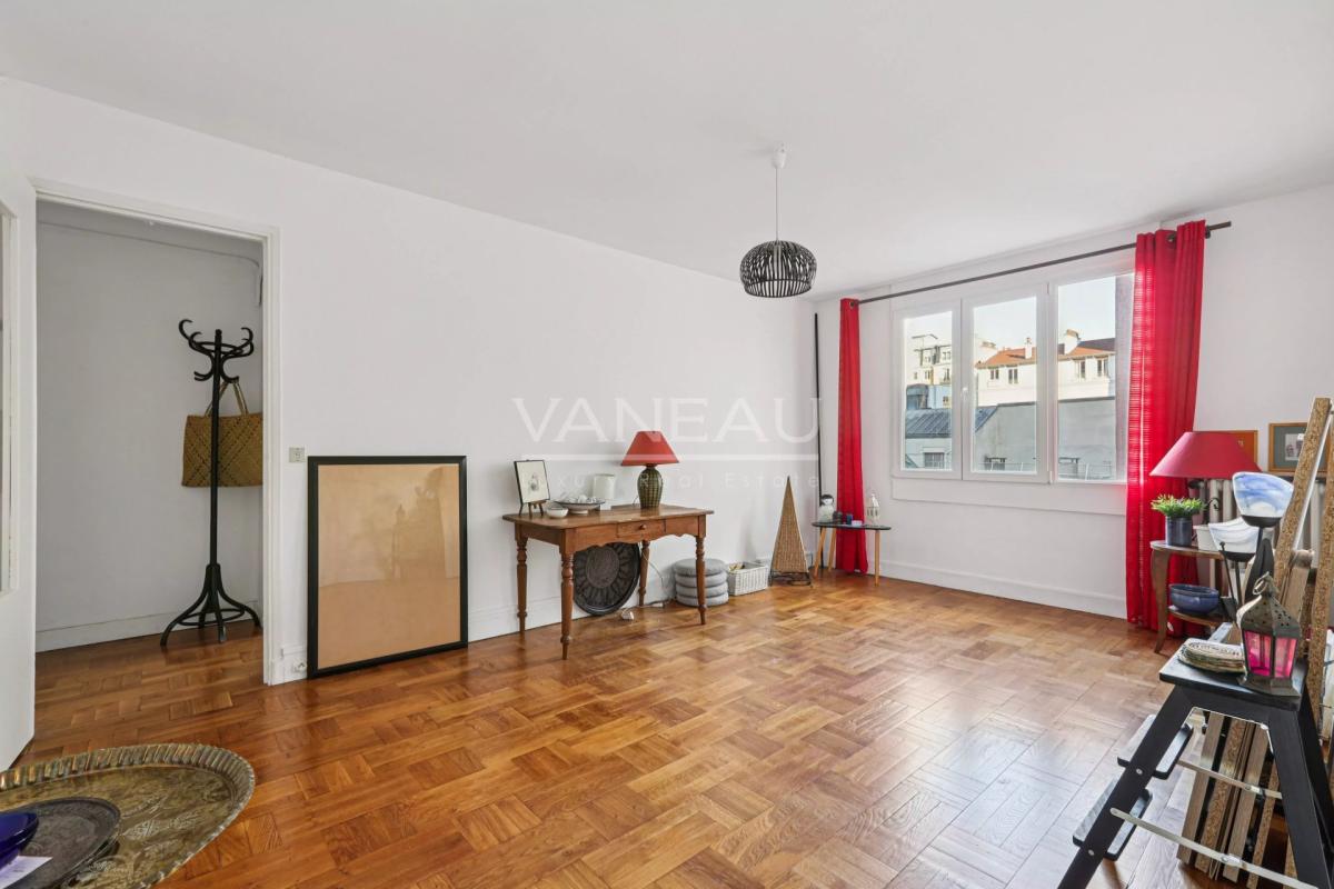 Paris 15e-Dupleix - Émile Zola - 2 pièces