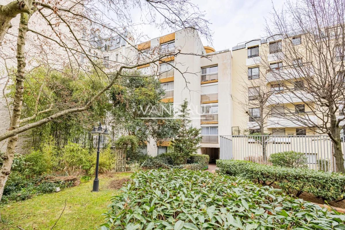 Paris 15e Alleray-Vaugirard - 3 pièces avec extérieurs