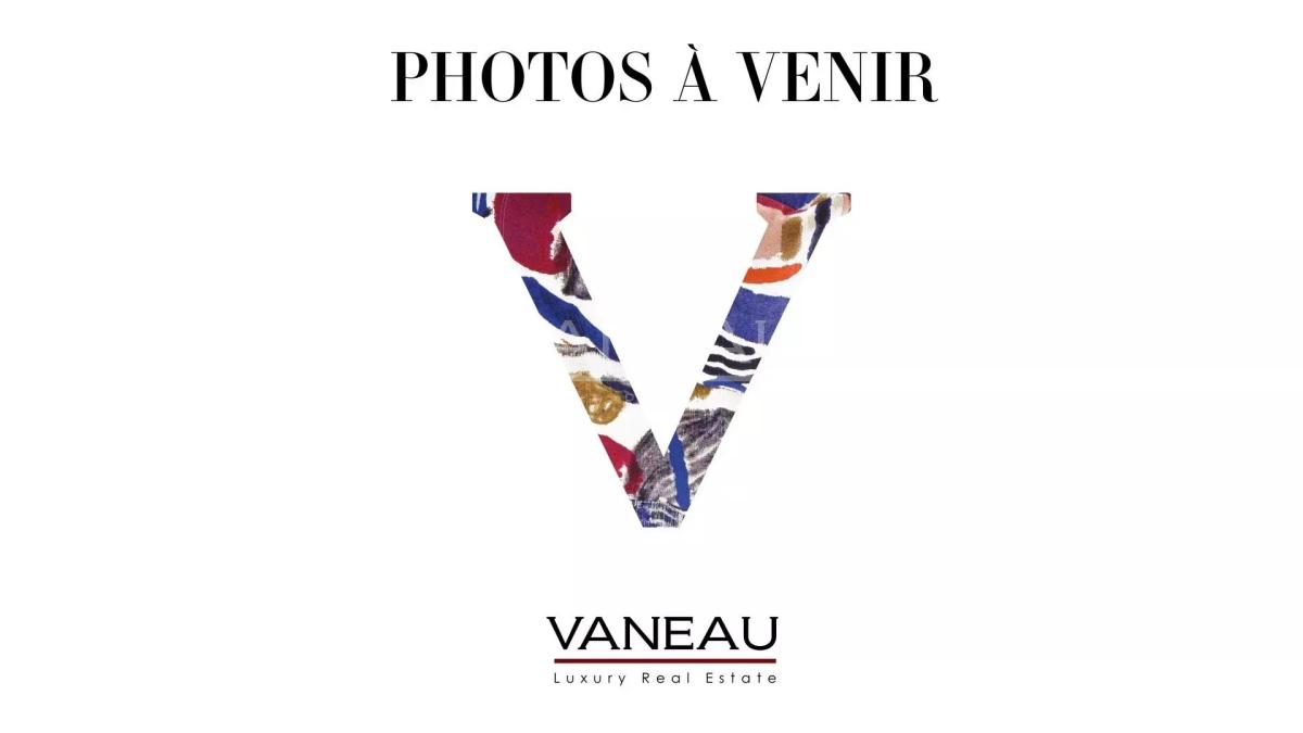 Paris VIII - Charmant appartement familial avec balcon.