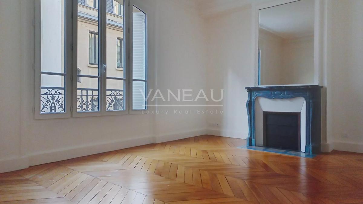 PARIS XVI - Appartement familial entièrement rénové - TROCADERO