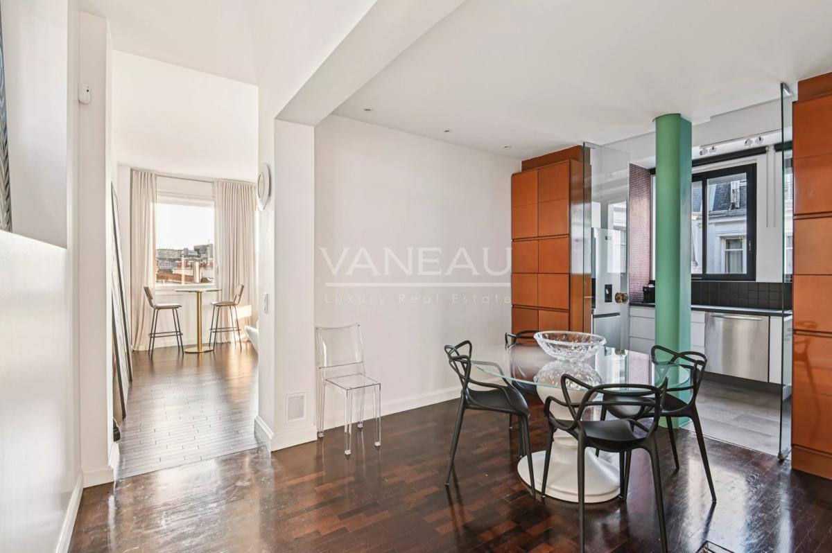 Paris IIème - Place Vendôme - Rare à la vente.