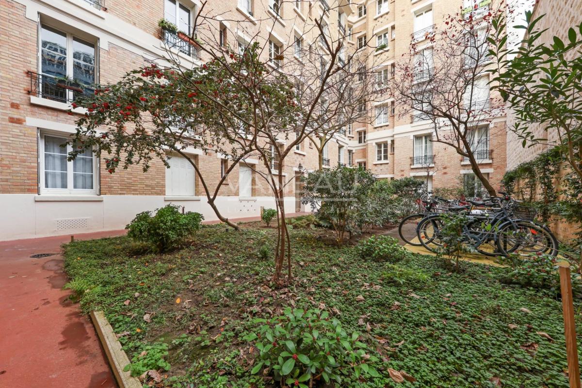 Paris VI - Appartement familial - 3 chambres - Parfait état - No