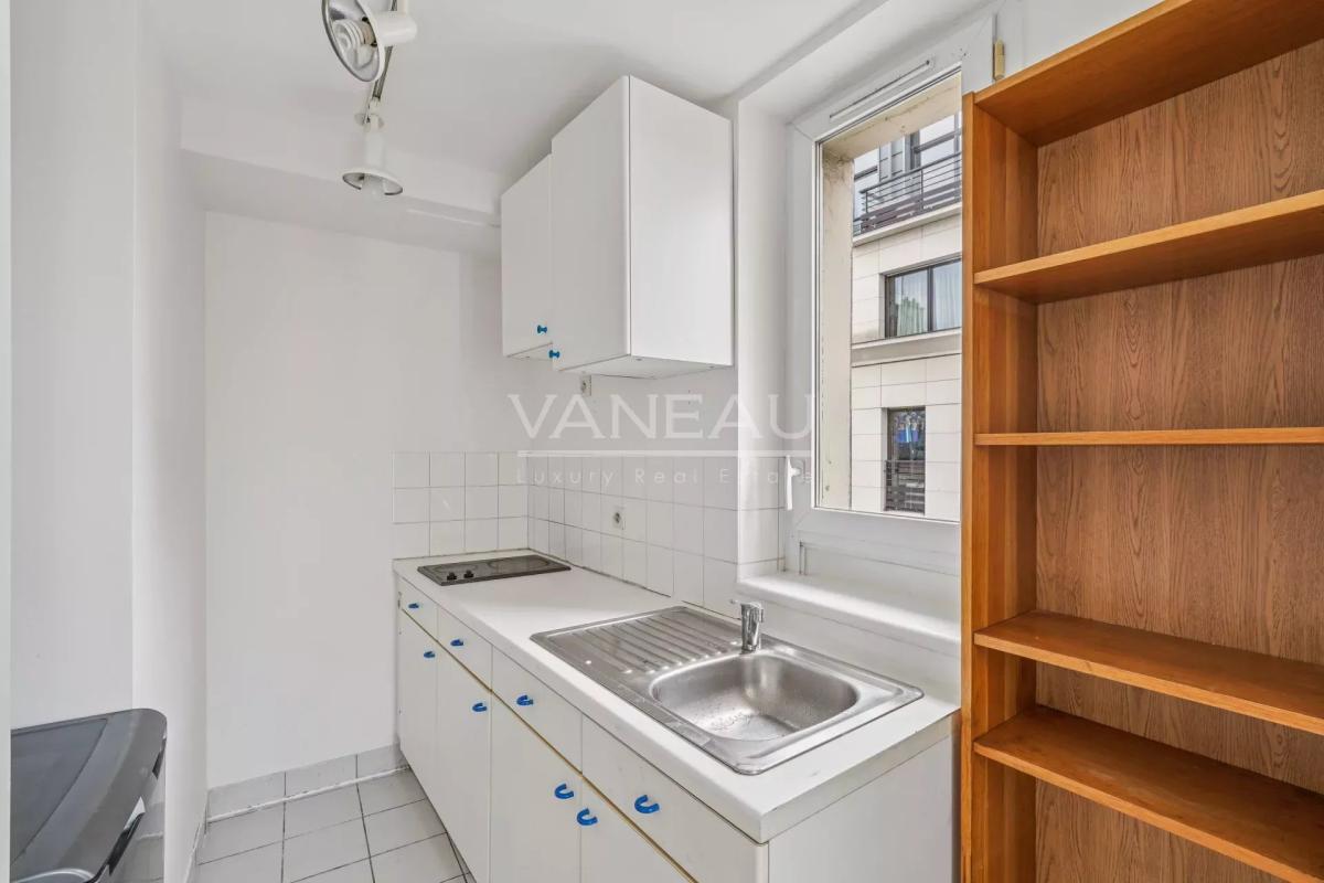 92100 - Boulogne Nord - Charmant petit appartement.