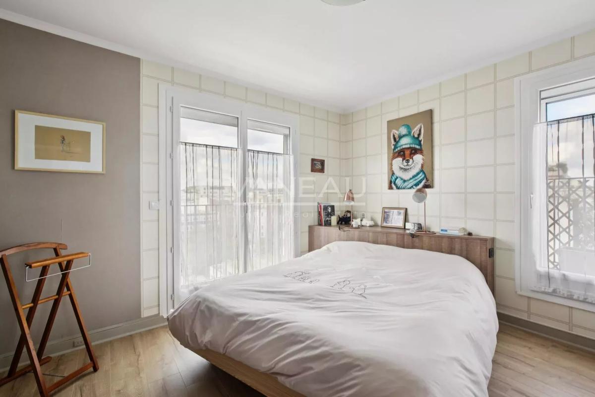 Boulogne, Les Passages : Deux pièces en dernier étage avec terra