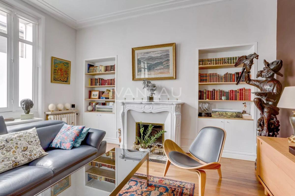 Boulogne - Quatre pièces au charme de l'ancien