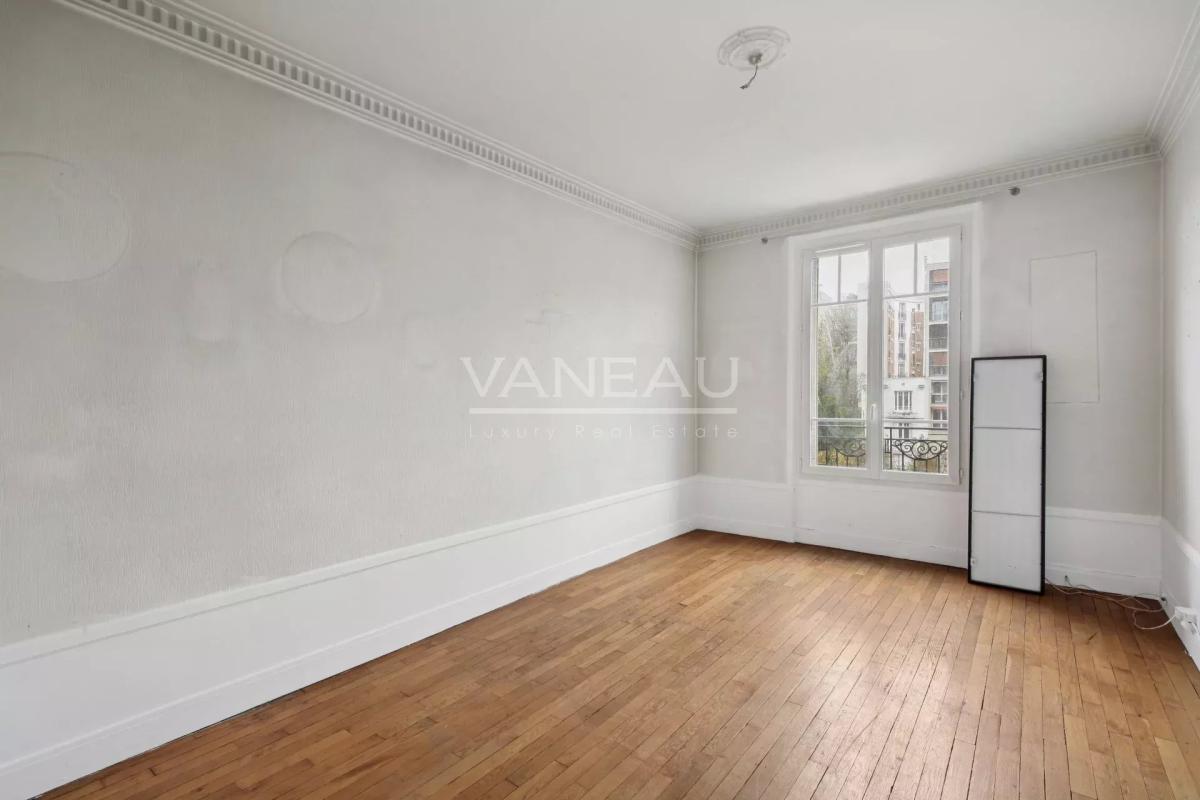 Meudon - En étage avec ascenseur et sans vis à vis