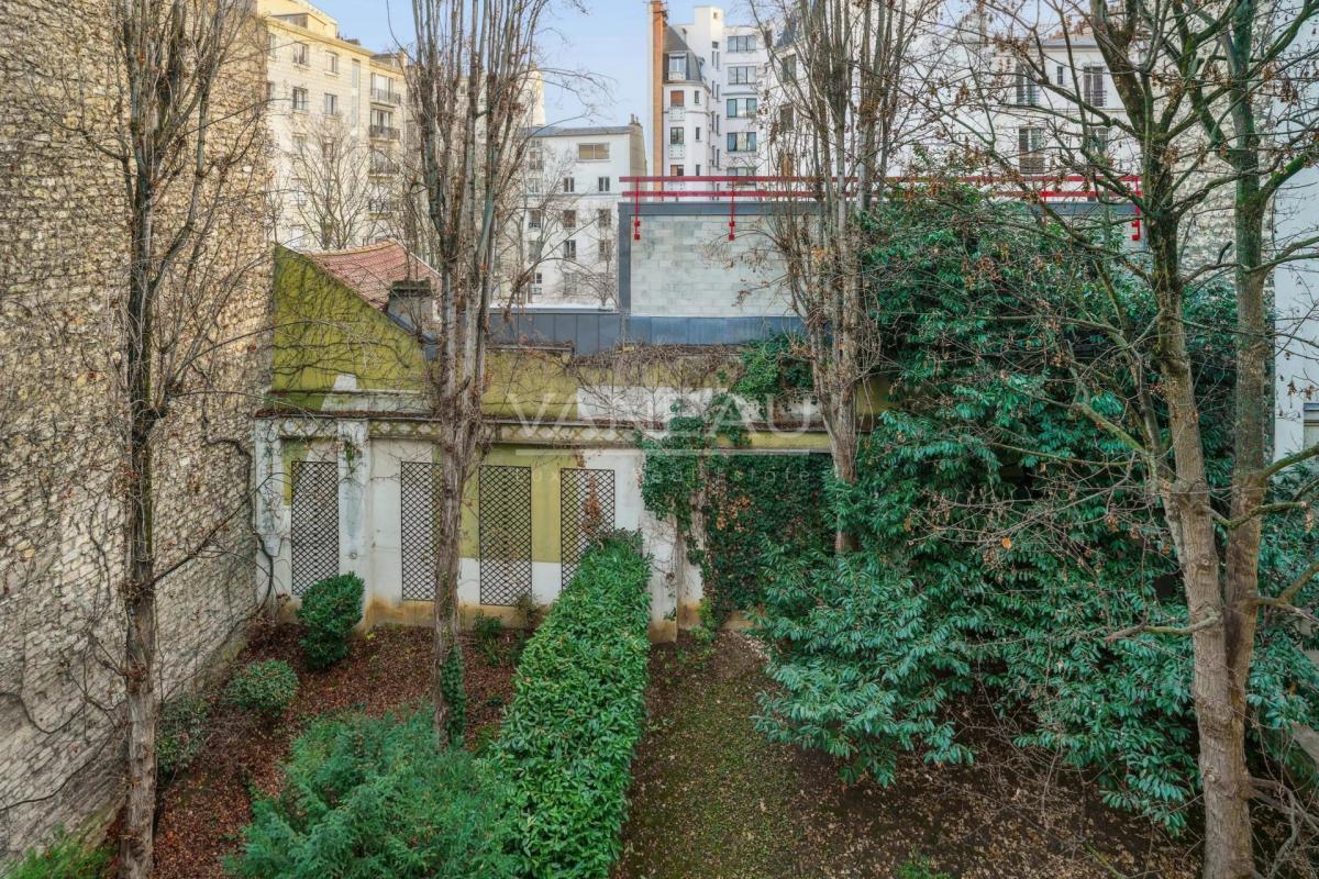 Paris VIe - Proche du jardin du Luxembourg - Rue Joseph Bara